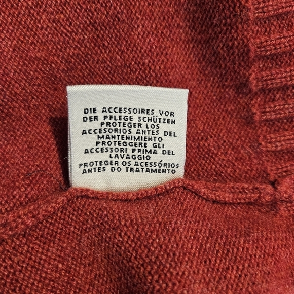 Hermes Red Cashmere Short-Sleeved Sweater - Picture 7 of 8